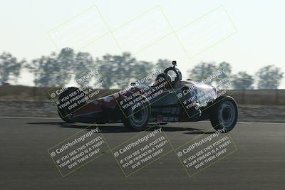 media/Feb-23-2025-CalClub SCCA (Sun) [[bfce4a12aa]]/Group 3/Qual Turn 3/